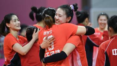 阿莱格里：我绝对没有冒犯裁判；莱奥具备成为中锋的特点